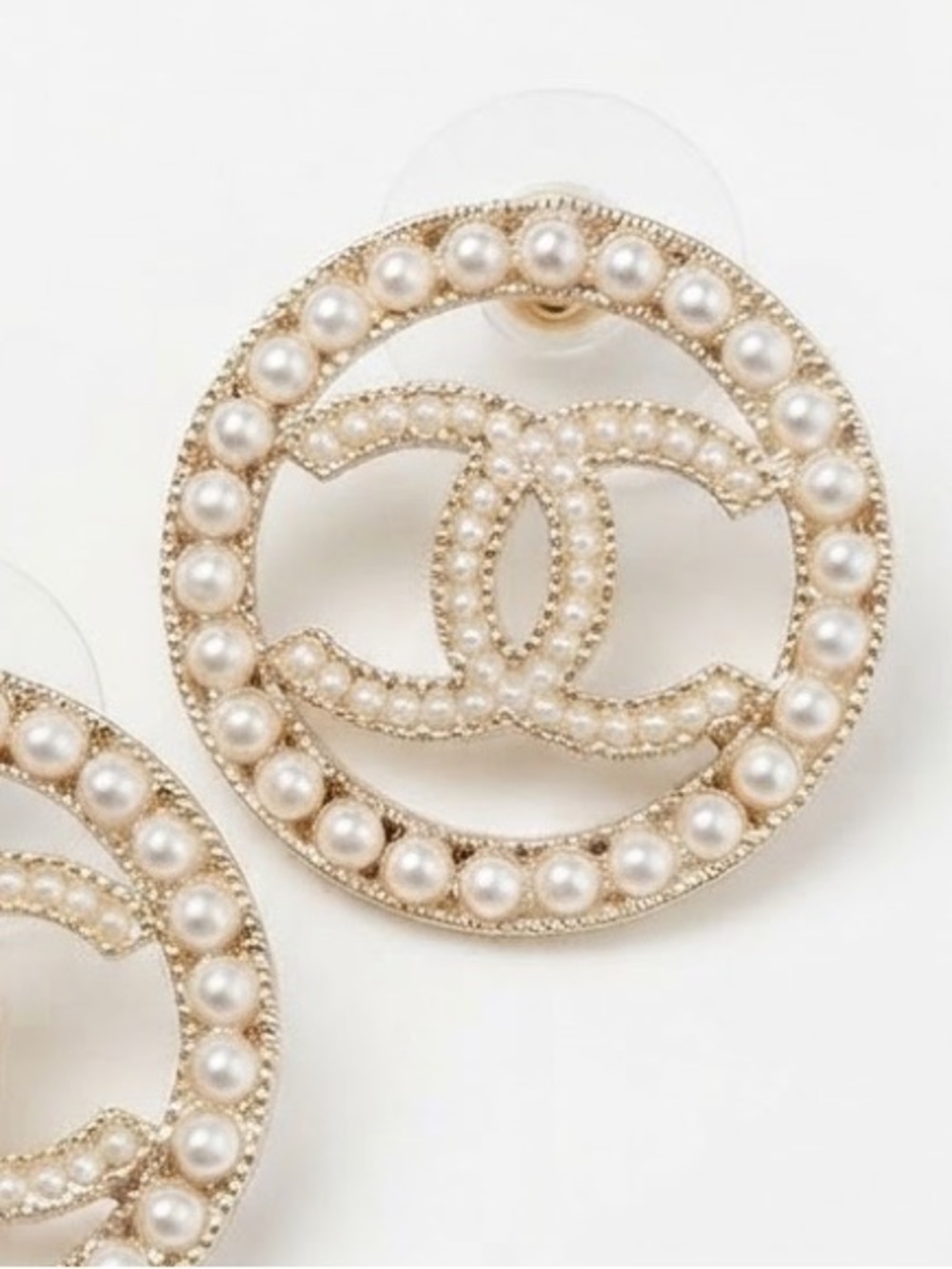 Gold Pearl-Accented Round Letter C Stud Earrings - Picture 3 of 3